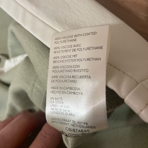 Free People Asymmetric Wynne Vegan Leather Skirt Sz 31 - Picture 6 of 8